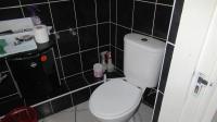 Bathroom 2 - 4 square meters of property in Margate