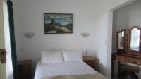 Bed Room 1 - 18 square meters of property in Margate