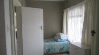 Bed Room 1 - 18 square meters of property in Margate