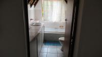 Bathroom 1 - 11 square meters of property in Margate