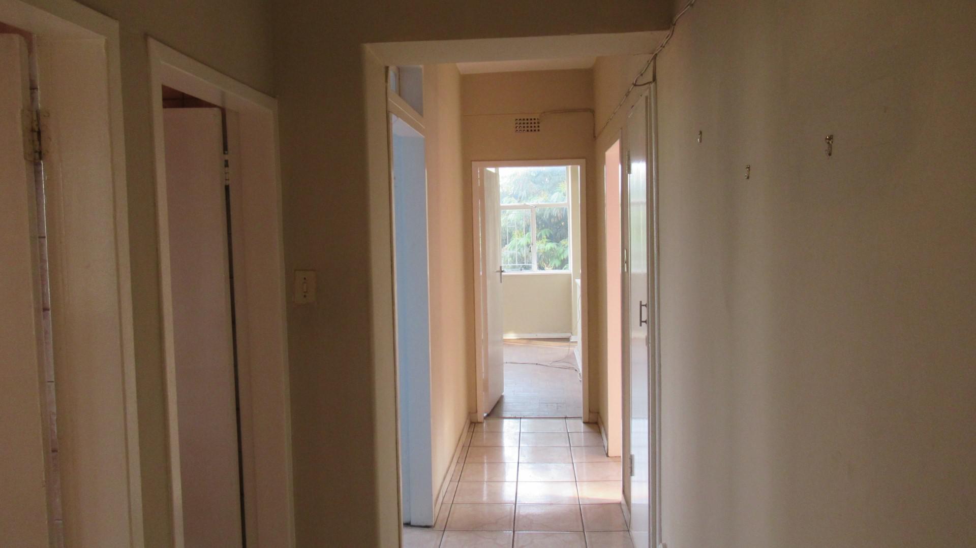 Spaces - 12 square meters of property in Cyrildene