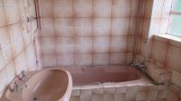 Bathroom 1 - 5 square meters of property in Cyrildene