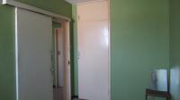 Bed Room 1 - 14 square meters of property in Kwaggasrand