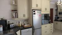 Kitchen - 28 square meters of property in Honingklip 178 IQ