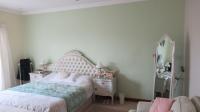 Main Bedroom - 35 square meters of property in Honingklip 178 IQ
