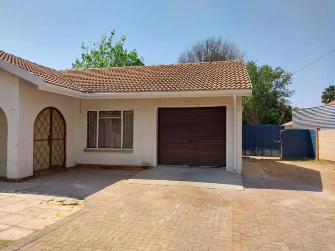 3 Bedroom House for Sale For Sale in Stilfontein - MR532606