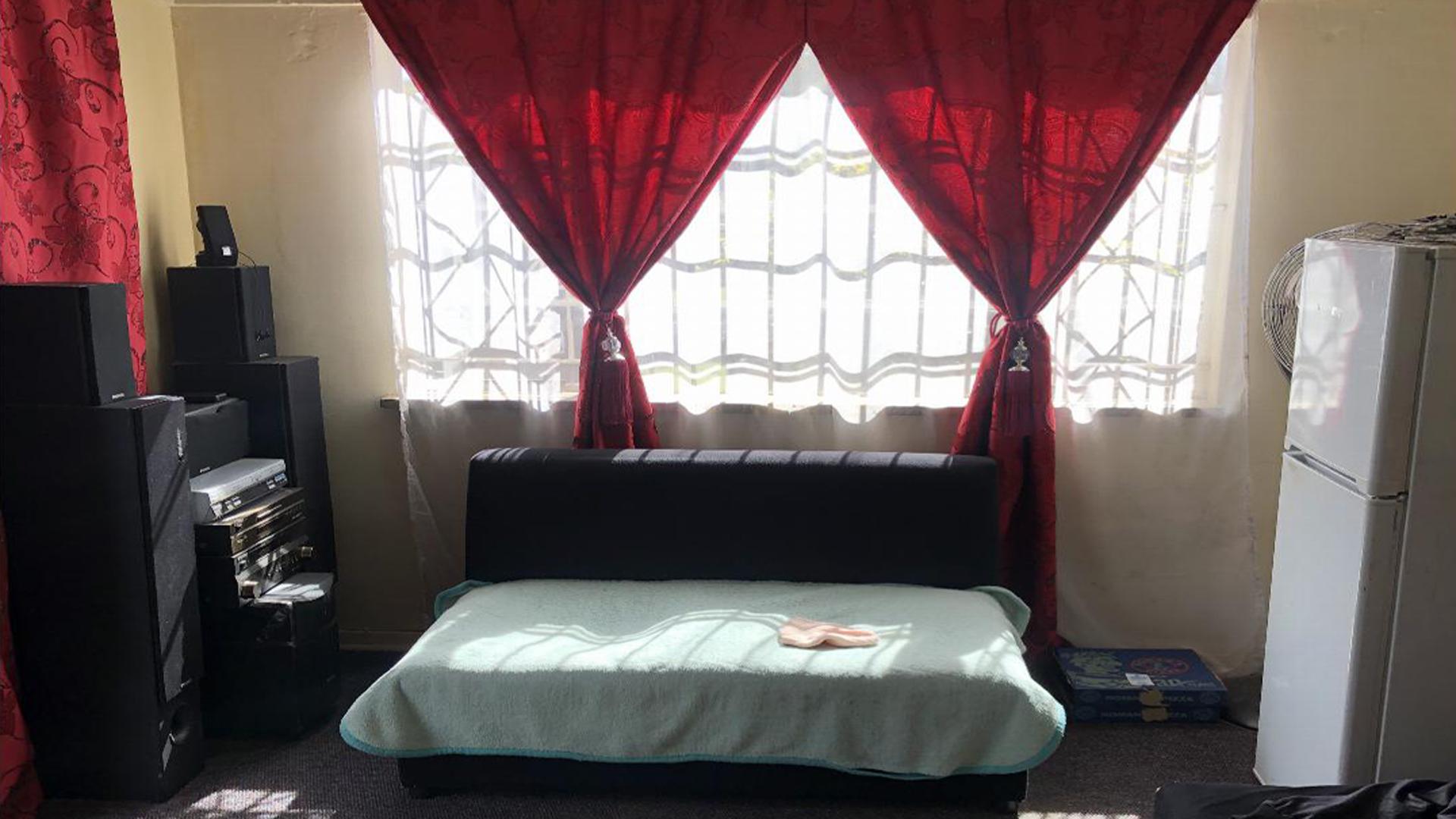Bed Room 3 - 18 square meters of property in Primrose Hill
