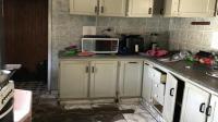 Kitchen - 17 square meters of property in Primrose Hill