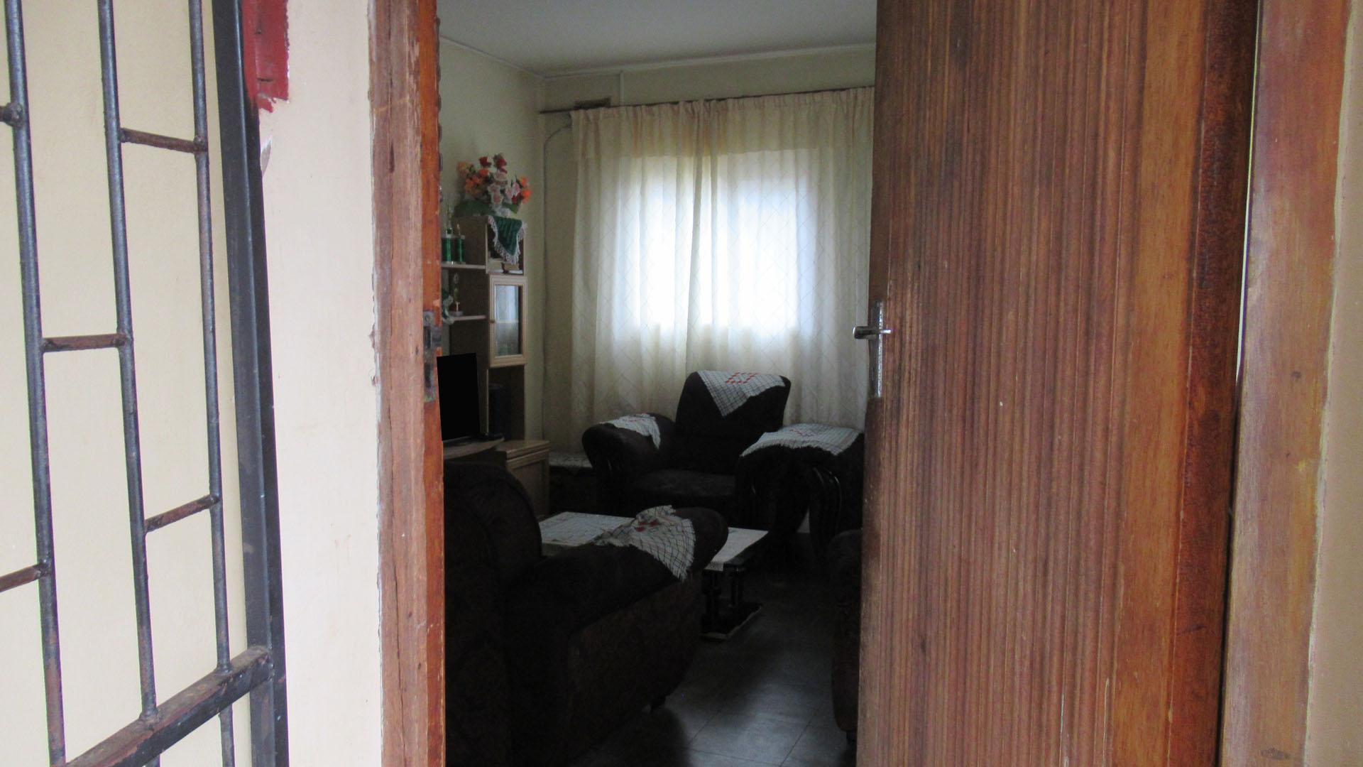 Patio - 14 square meters of property in Reservoir Hills KZN