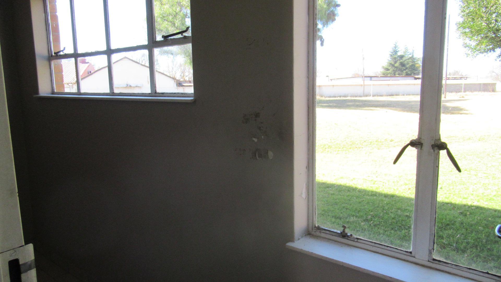 Bed Room 2 - 11 square meters of property in Grootvlei