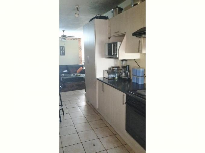 2 Bedroom Apartment for Sale For Sale in Silverton - MR532995