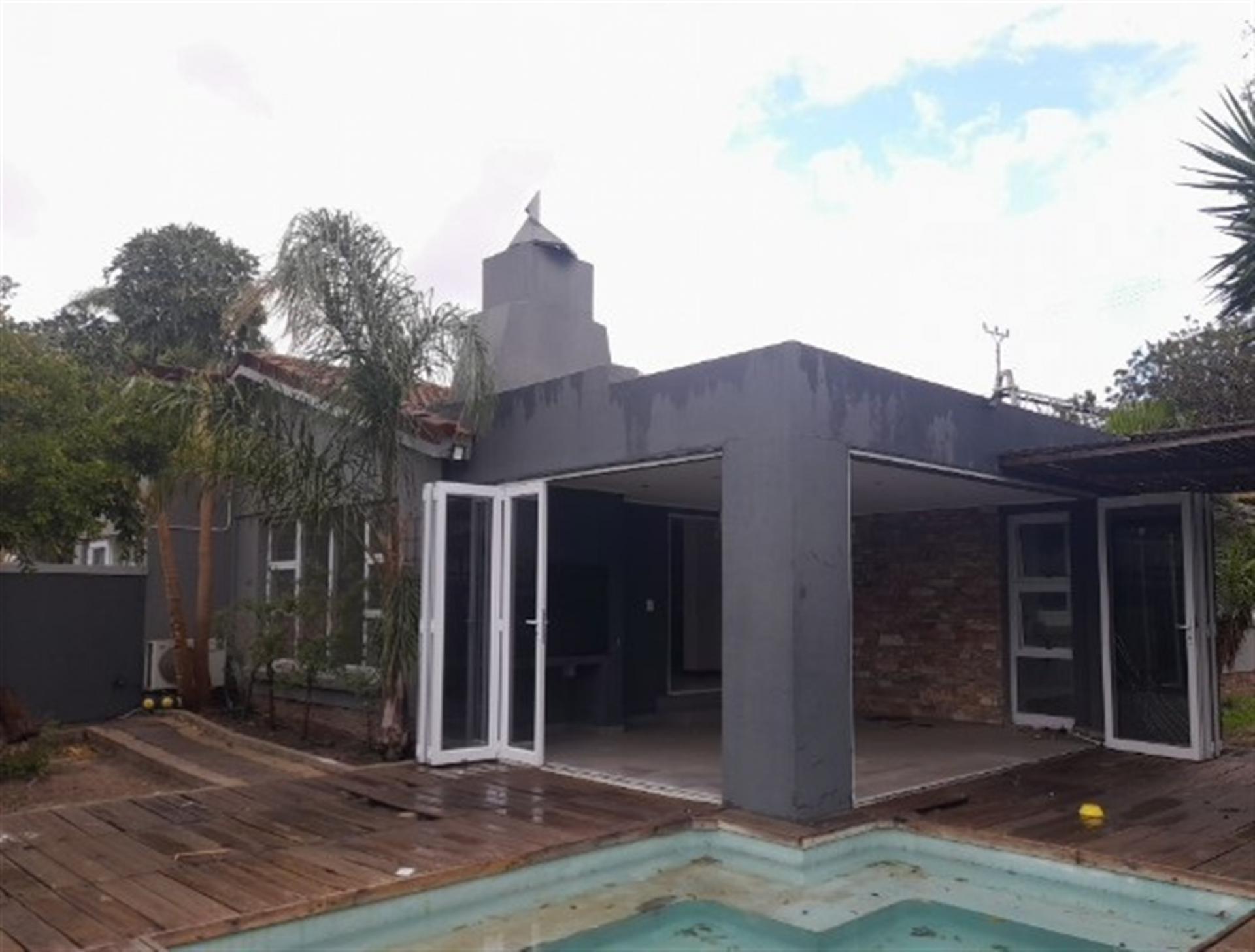 Backyard of property in Paarl