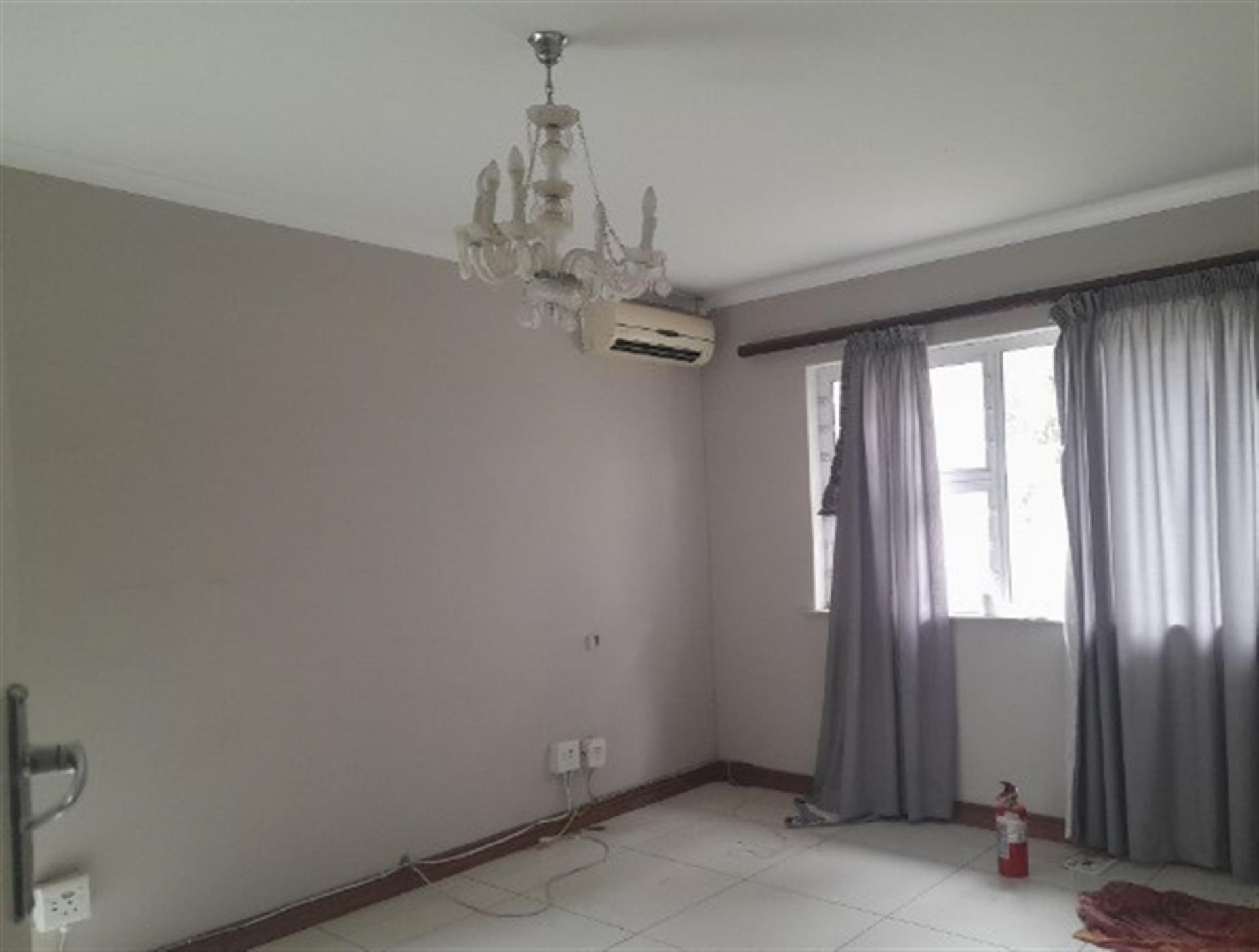 Main Bedroom of property in Paarl