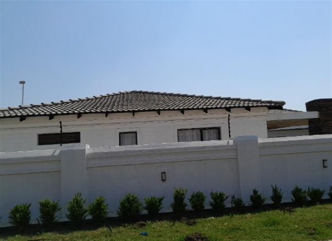 Standard Bank SIE Sale In Execution 3 Bedroom House for Sale in Ermelo - MR533013
