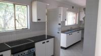 Kitchen - 21 square meters of property in Castleview