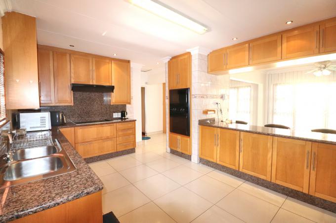 4 Bedroom House for Sale For Sale in Lenasia - MR533026