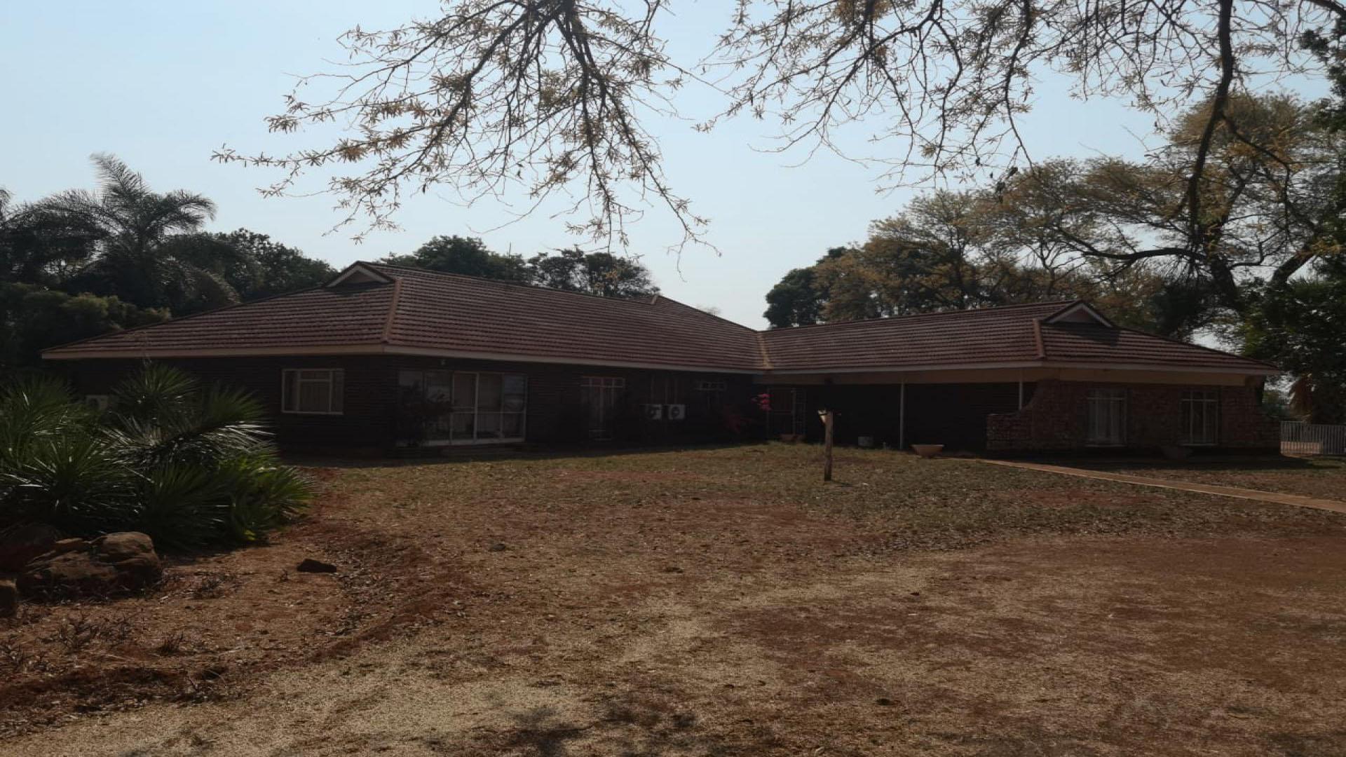 Front View of property in Modimolle (Nylstroom)