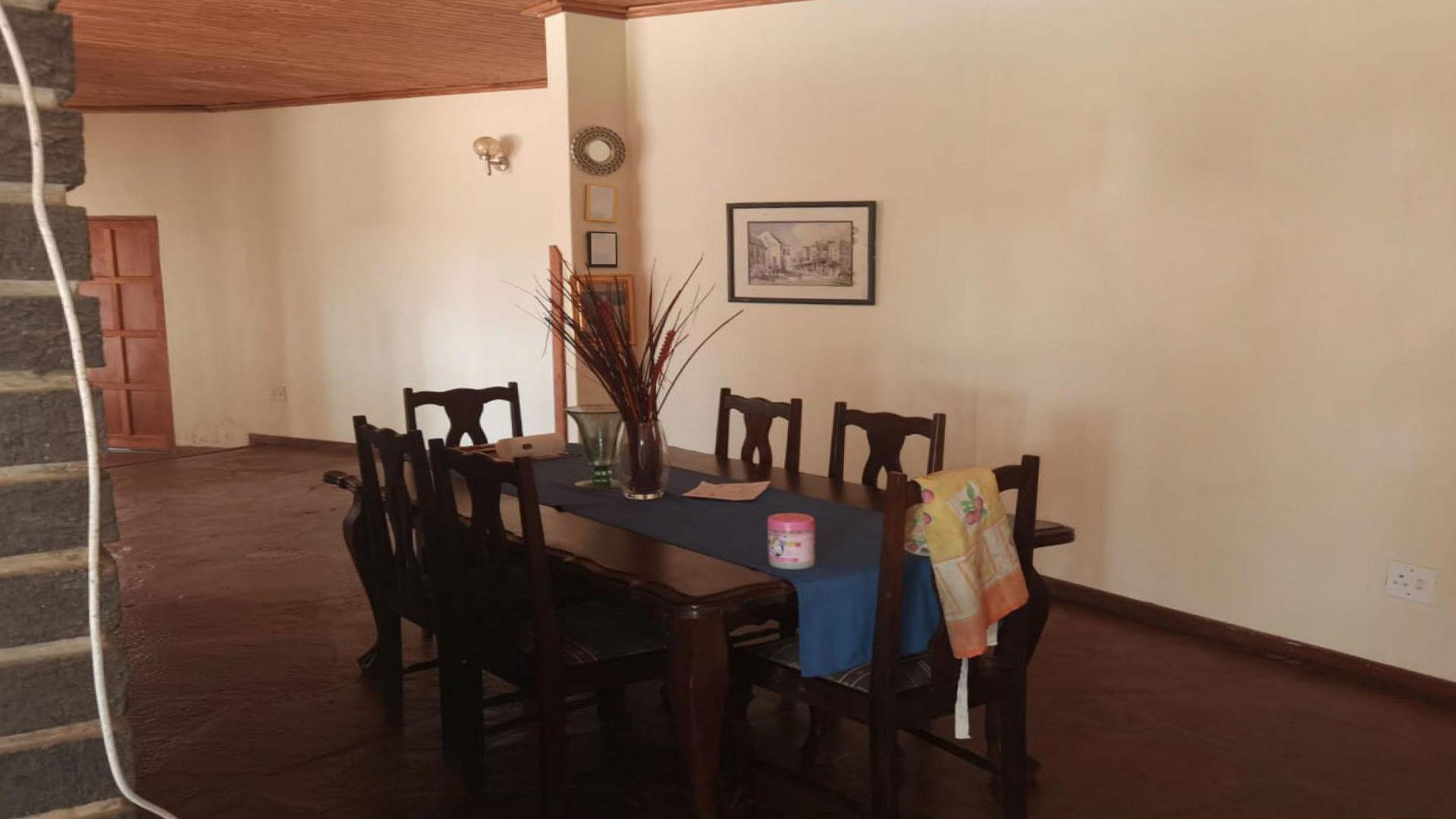 Dining Room of property in Modimolle (Nylstroom)