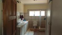 Bathroom 1 of property in Modimolle (Nylstroom)