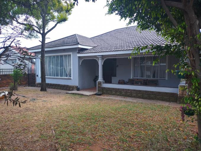 3 Bedroom House for Sale For Sale in Capital Park - MR533253