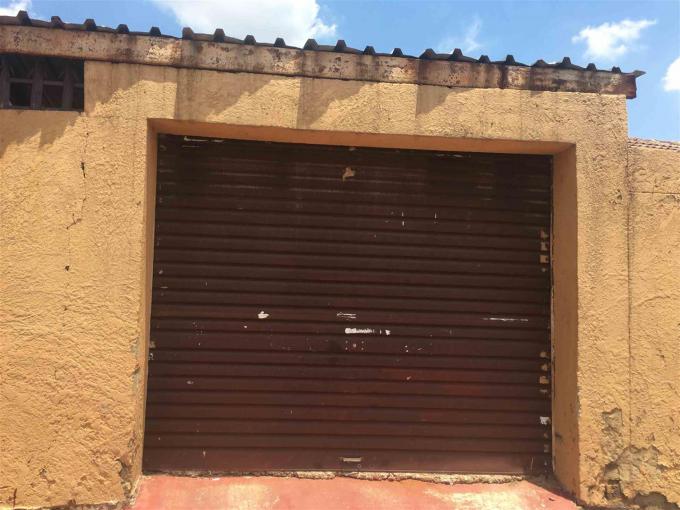 Standard Bank SIE Sale In Execution 2 Bedroom House for Sale in Protea Glen - MR533264