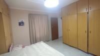 Main Bedroom - 14 square meters of property in Shallcross 