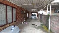 Carport  - 48 square meters of property in Shallcross 
