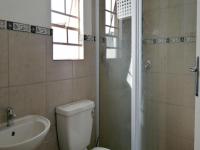 Main Bathroom - 5 square meters of property in Andeon