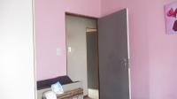 Bed Room 1 - 10 square meters of property in Jackaroo Park
