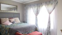Main Bedroom - 13 square meters of property in Jackaroo Park