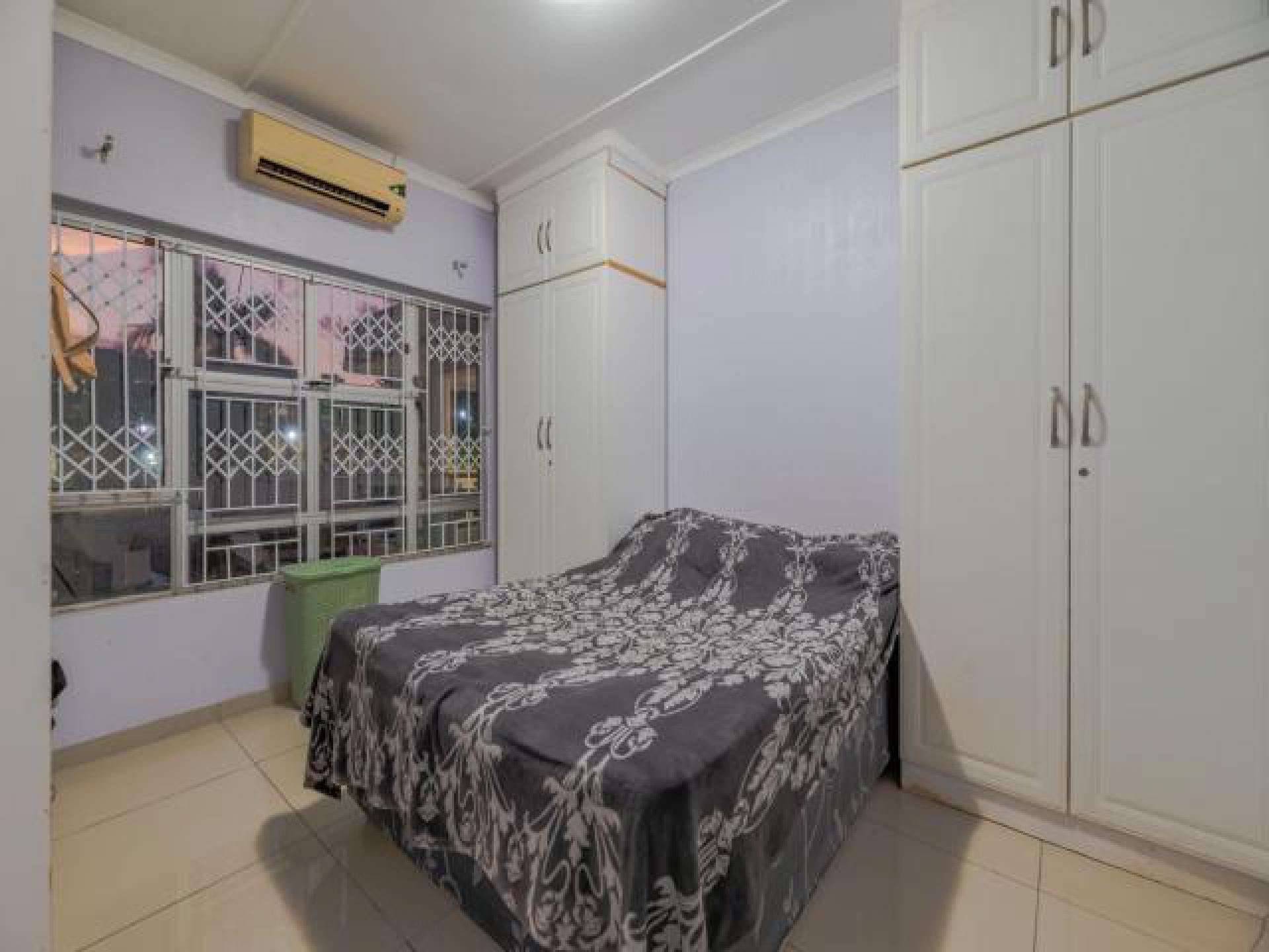 Standard Bank EasySell 7 Bedroom House for Sale in Avoca M