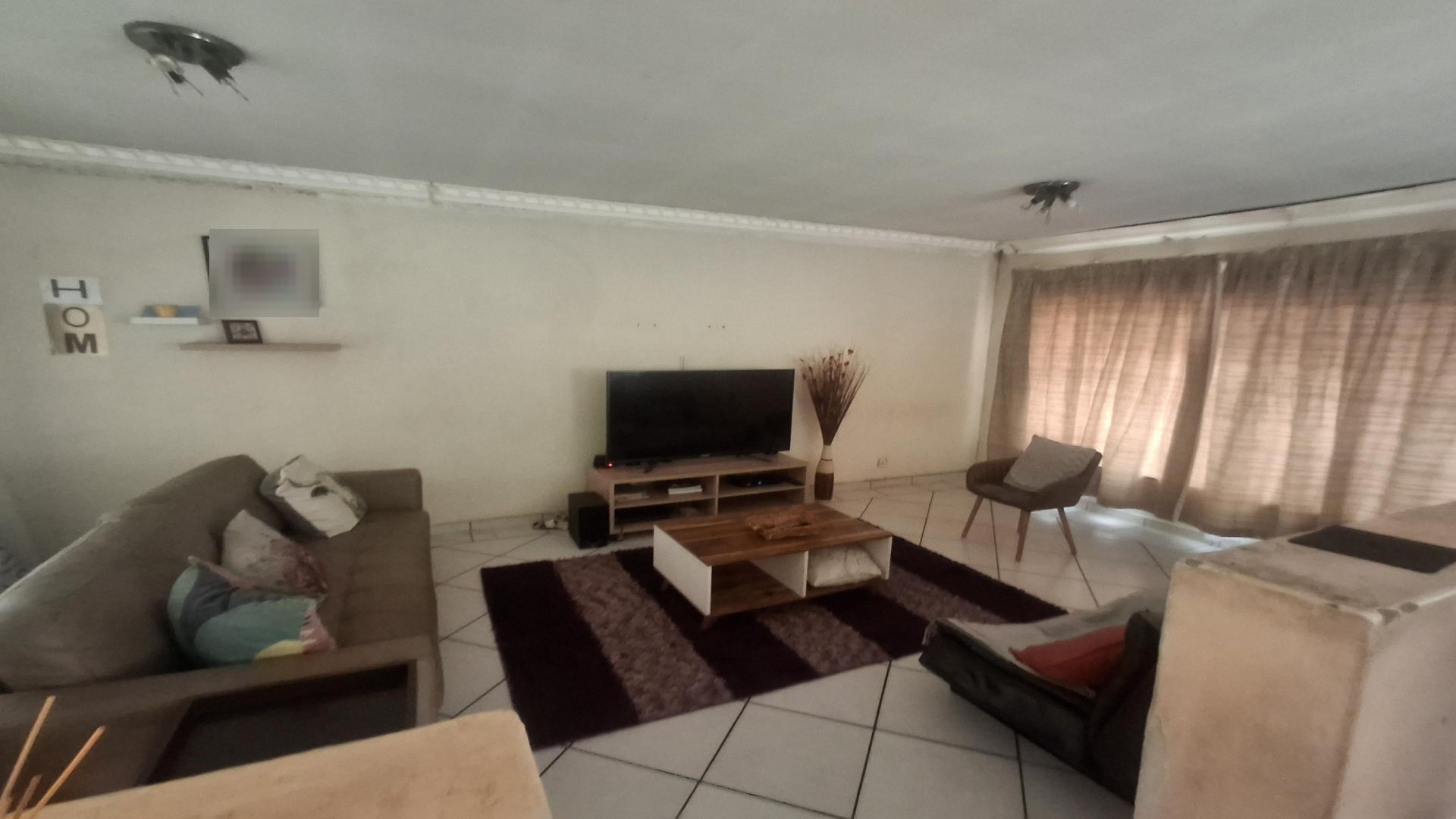 Lounges of property in Riamarpark
