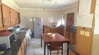 Kitchen of property in Riamarpark