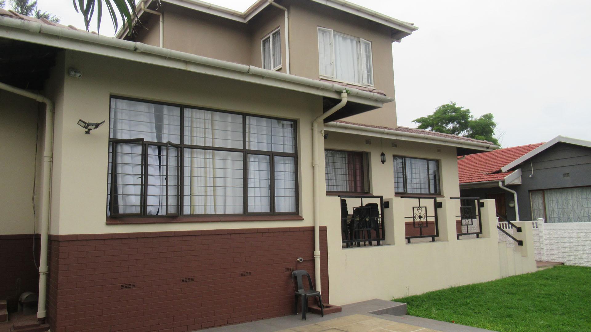 Front View of property in Carrington Heights