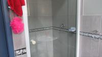 Bathroom 1 - 11 square meters of property in Carrington Heights