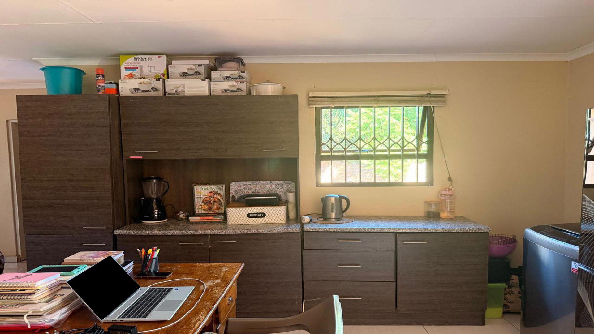 Kitchen of property in The Orchards