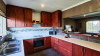 Kitchen - 16 square meters of property in Van Dykpark