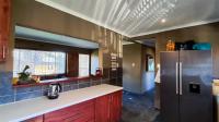 Kitchen - 16 square meters of property in Van Dykpark