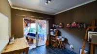 Bed Room 1 - 13 square meters of property in Van Dykpark