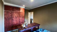 Main Bedroom - 18 square meters of property in Van Dykpark