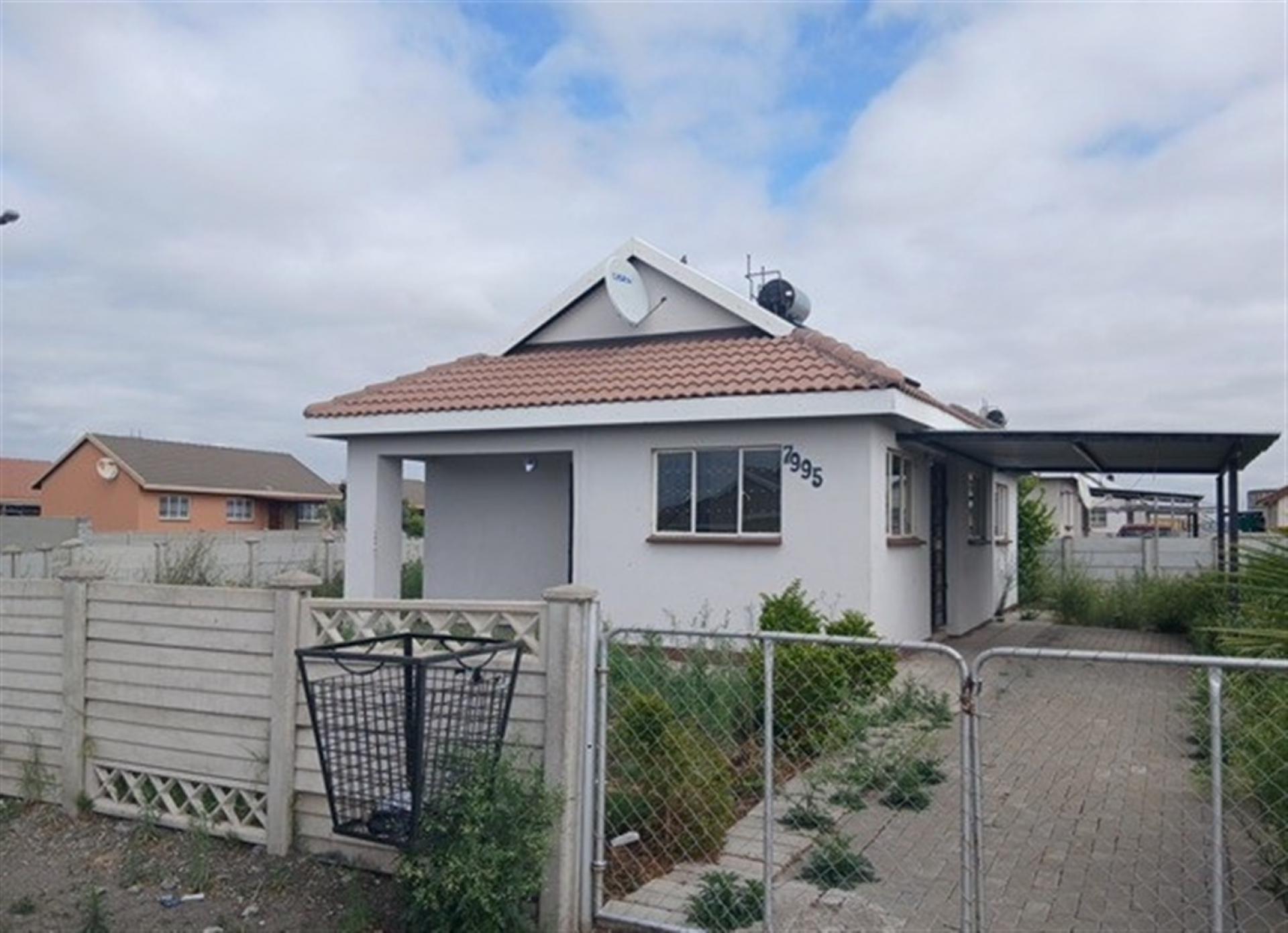 Front View of property in Rustenburg
