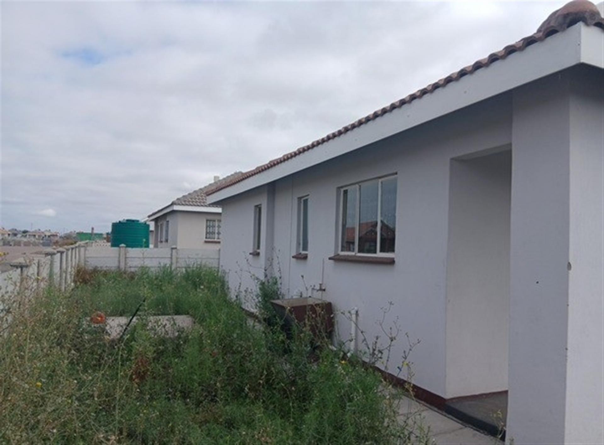 Front View of property in Rustenburg