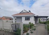 Front View of property in Rustenburg
