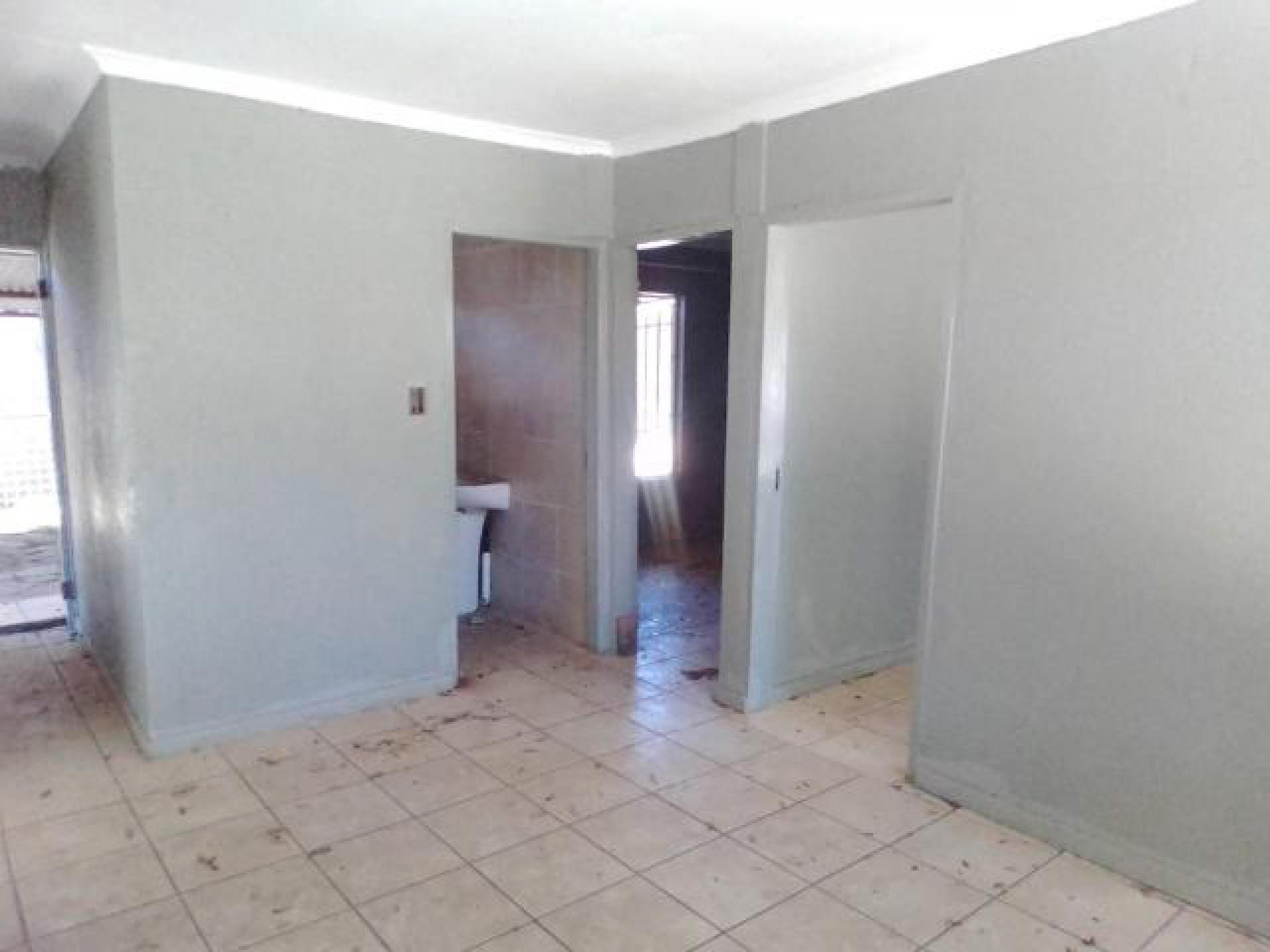 Lounges of property in Rustenburg Oos-Einde