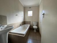 Bathroom 1 of property in Watervalspruit