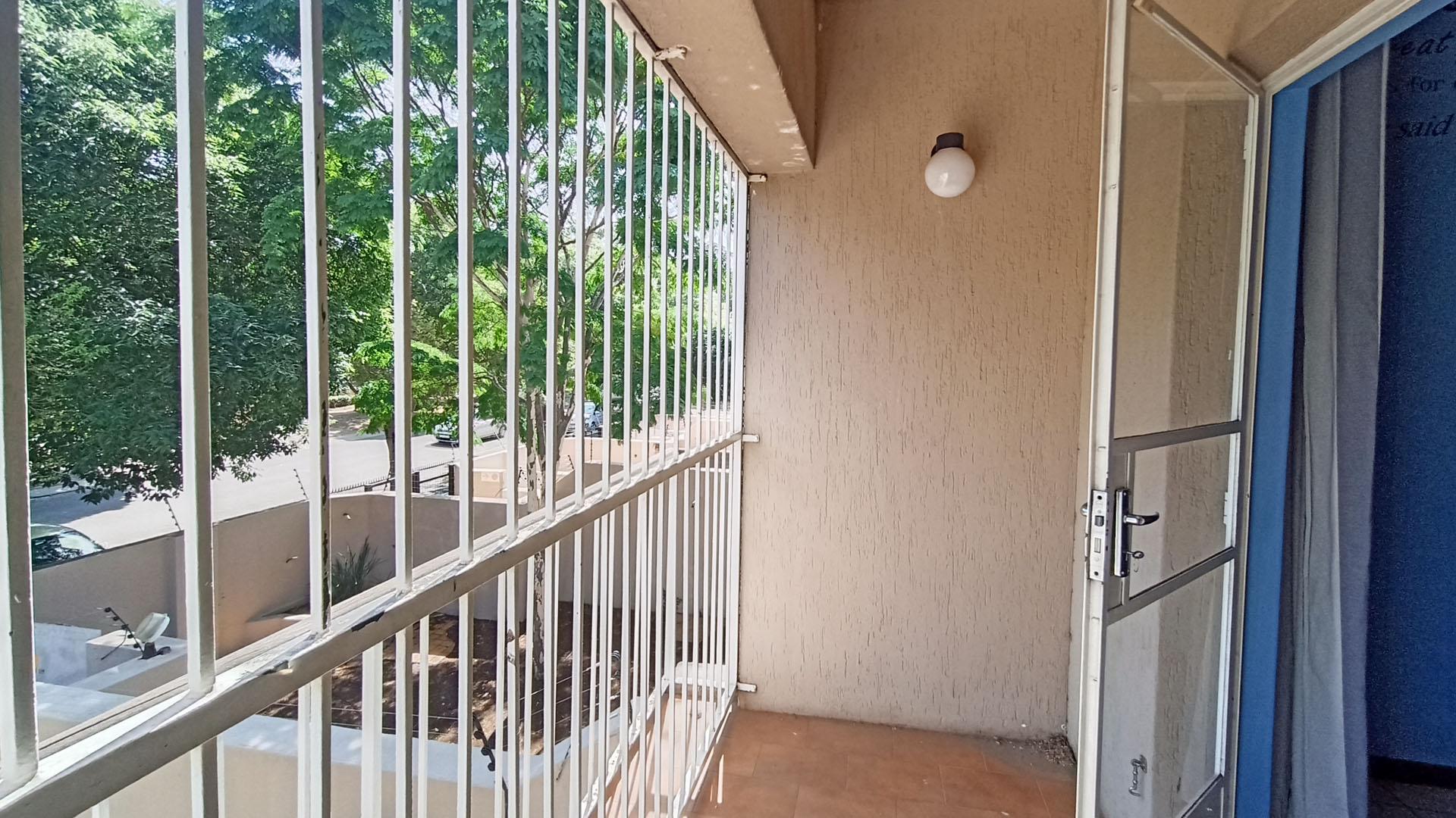 Balcony - 5 square meters of property in Arcadia