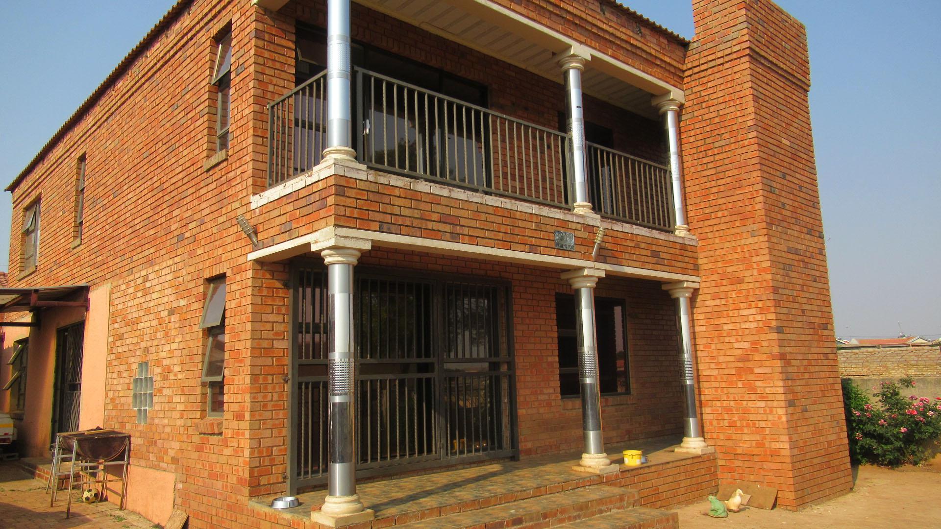 Front View of property in Lenasia South