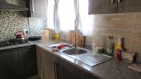 Kitchen - 13 square meters of property in Lenasia South