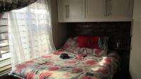 Bed Room 1 - 10 square meters of property in Lenasia South