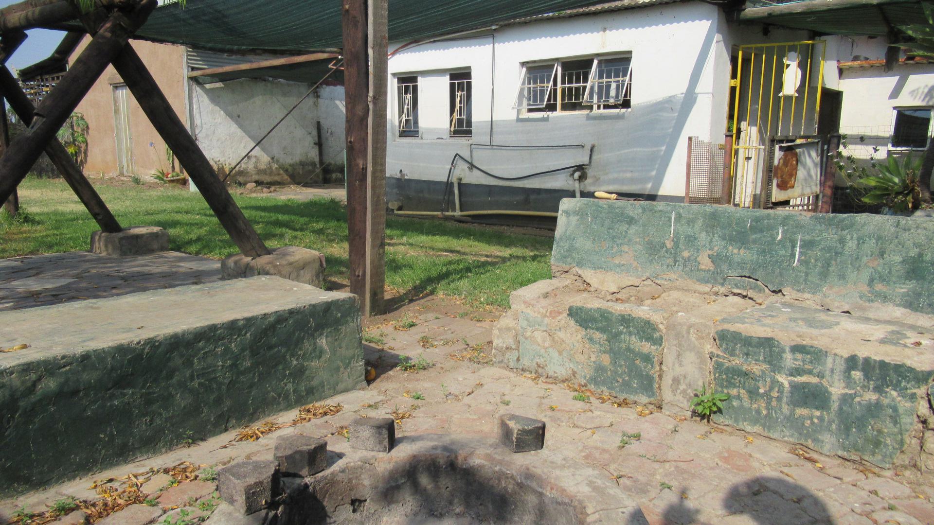 Backyard of property in Farm Haakdoornboom